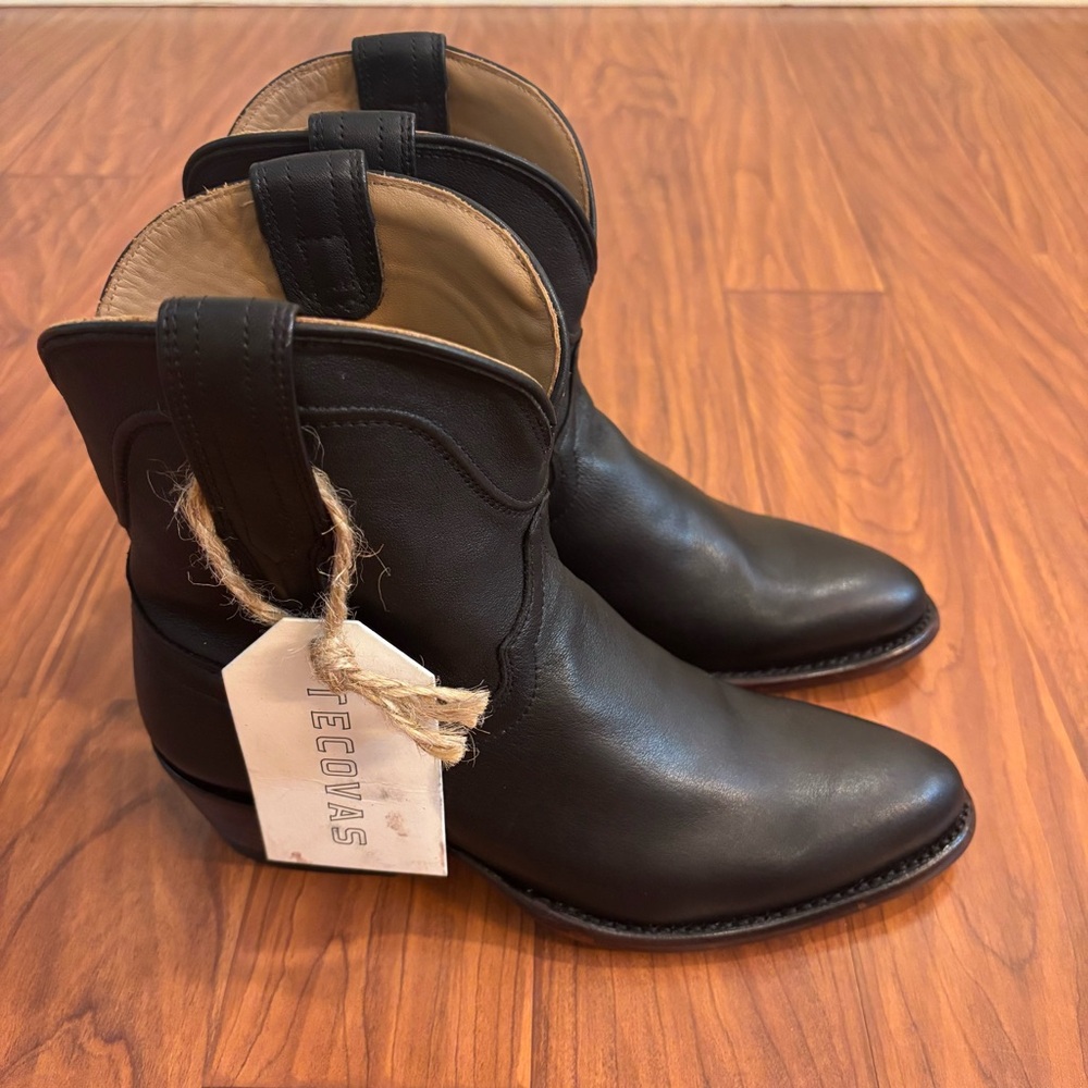 NWT Tecovas The Penny Midnight Black Leather Calf Short Western Boots Womens 7